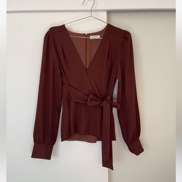 Aritzia Babaton Bello Work Long Sleeve Blouse Top Shirt Size Small - Picture 2 of 9